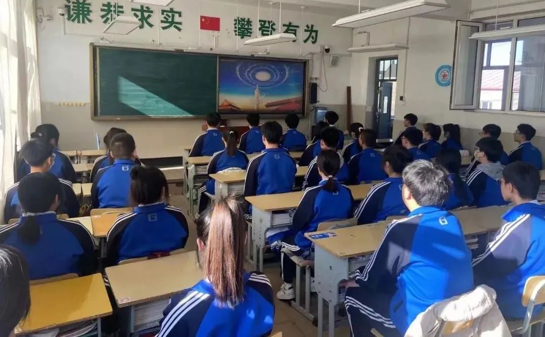 勃利县高级中学图片