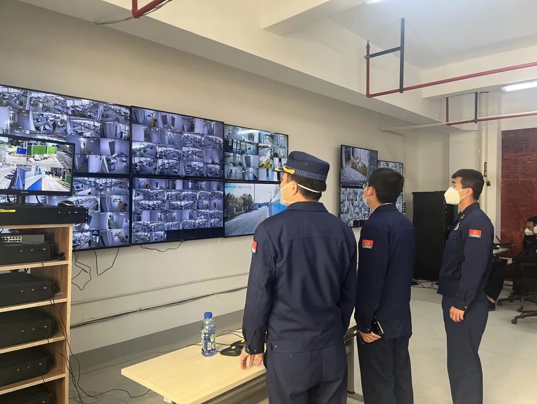 零号基地"方舱奔赴抗疫一线第一时间响应组织号召根据疫情防控要求