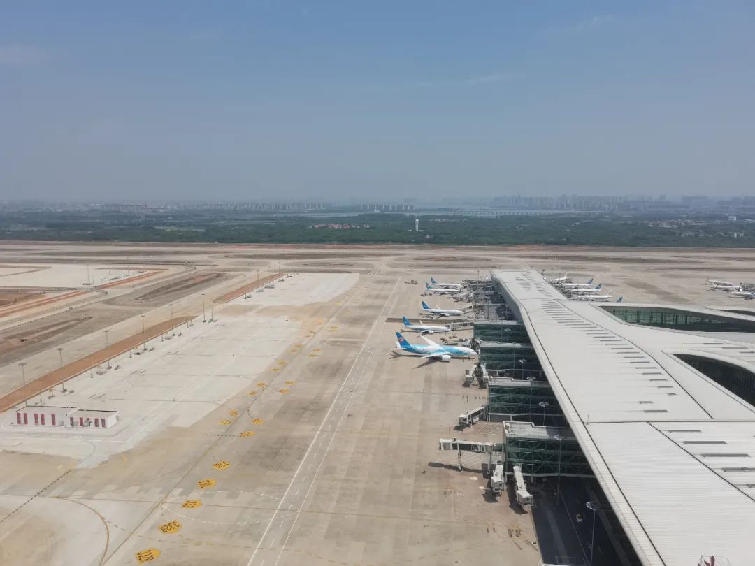 4个公共运输机场在建13个通用机场加紧谋划湖北机场建设快马扬鞭