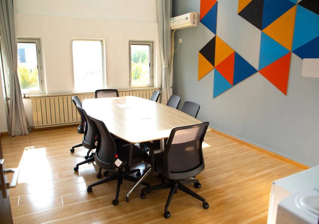 贸大最美网络面试间为你而来