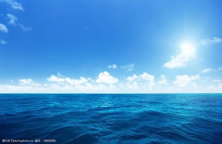 【第8期】【紫藤萝散文】看海·遥望那一片蔚蓝