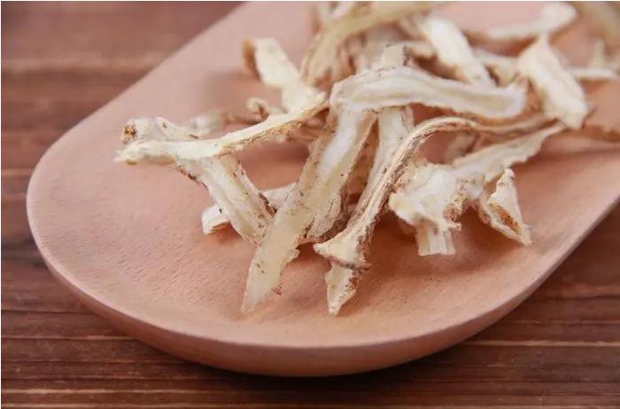 黑升麻红三叶草当归人参和月见草油能缓解潮热吗