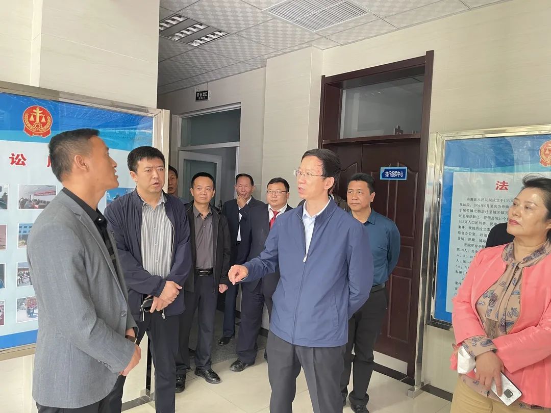 甘肃省高级人民法院党组成员政治部主任孙治强到舟曲县人民法院调研