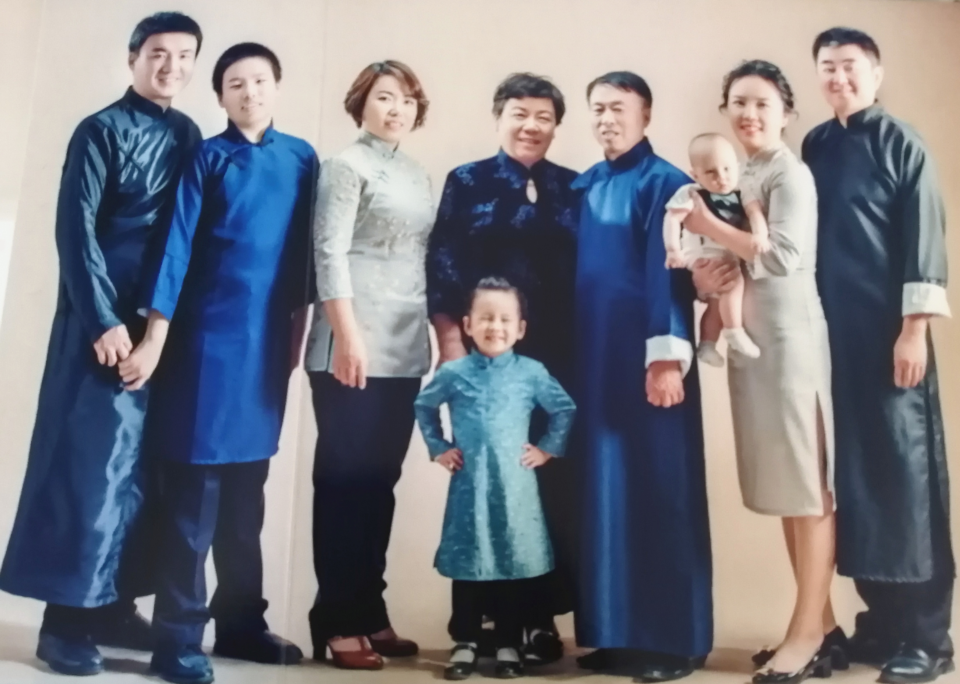 恩爱45载 辽源路街道郑菊花夫妇用心经营家庭传承好家风 媒体 澎湃新闻 The Paper