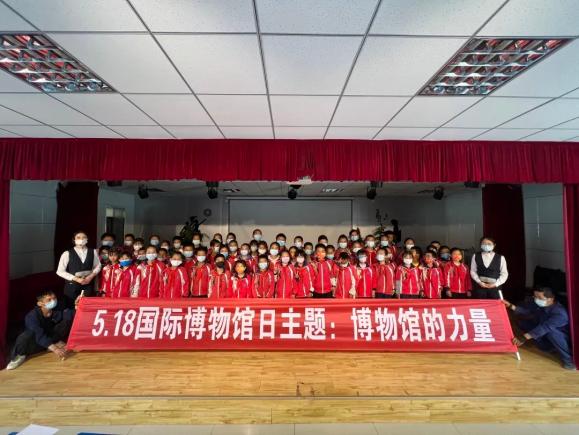 嘉峪关城市博物馆民族团结一家亲携手奋进新时代主题展览走进乡镇校园