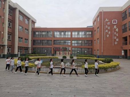 网络文明建设新河县滏阳小学读书周系列主题活动