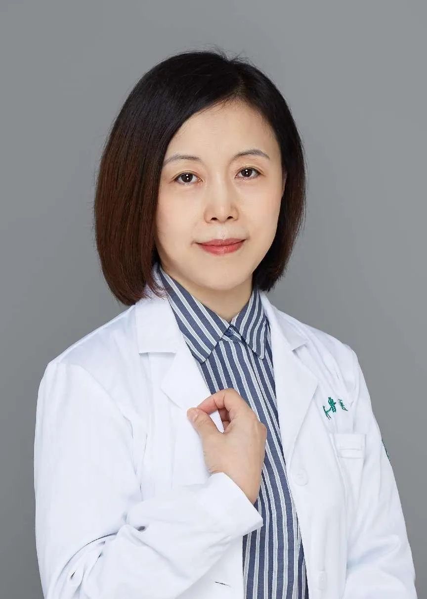 消化内科举办世界炎症性肠病日义诊及多学科会诊活动