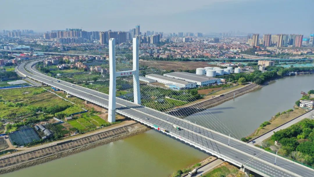 对接广州南站经济圈又一通道跨陈村水道海华大桥建成于2020年番海大桥