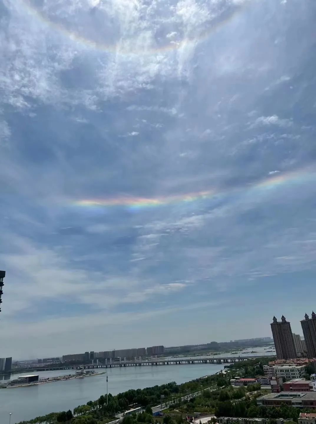 刷屏臨沂天空驚現七彩雲原來是