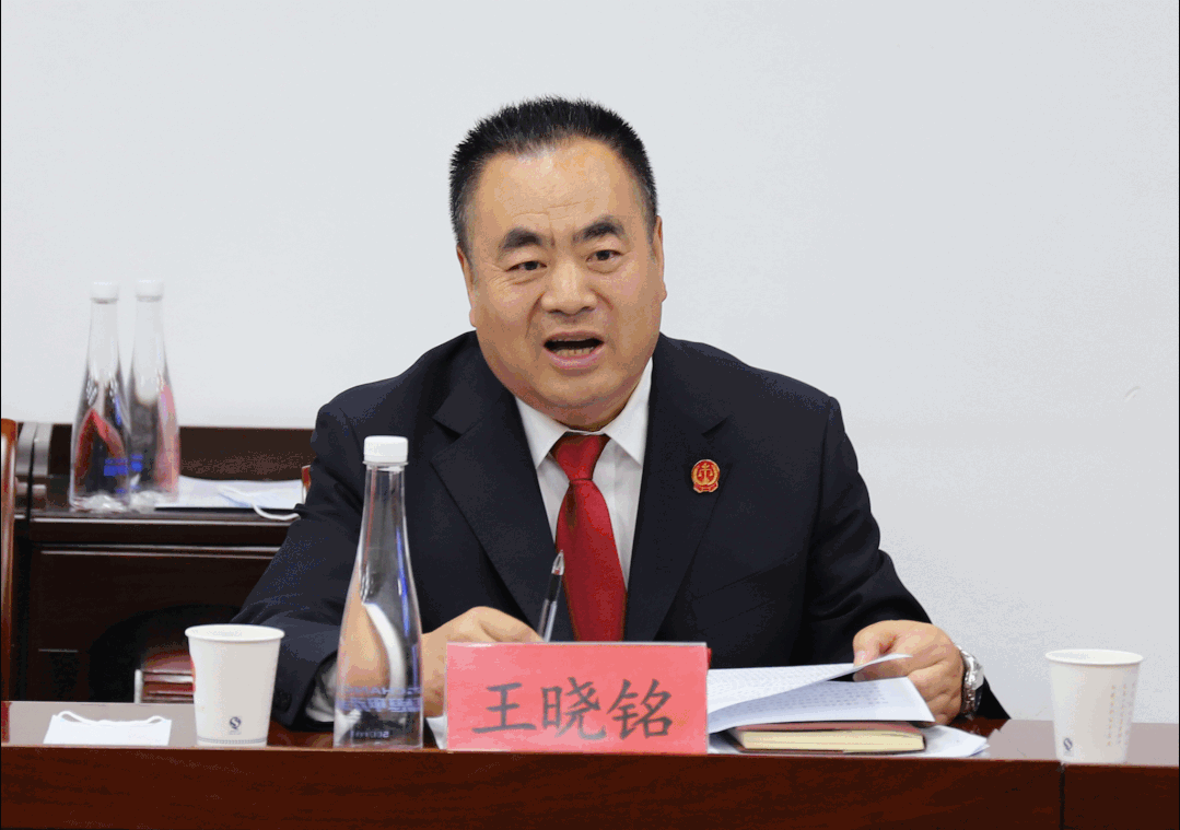 万建军调研宕昌县法院工作