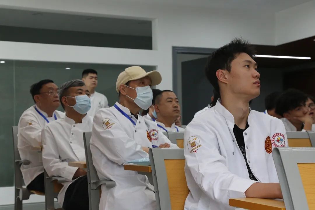 短期厨艺培训班__ 海外中餐烹饪技能培训班 