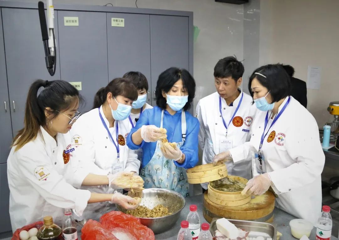 短期厨艺培训班_ 海外中餐烹饪技能培训班 _