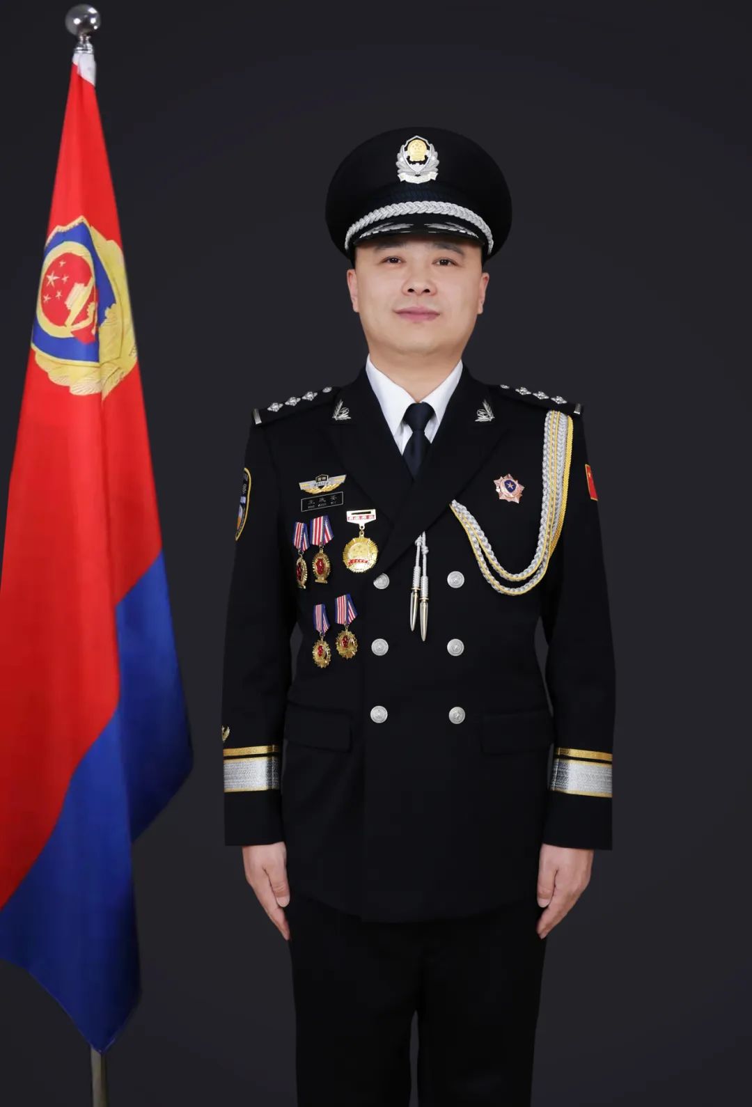 喜报大安市公安局王政委获评全国优秀人民警察