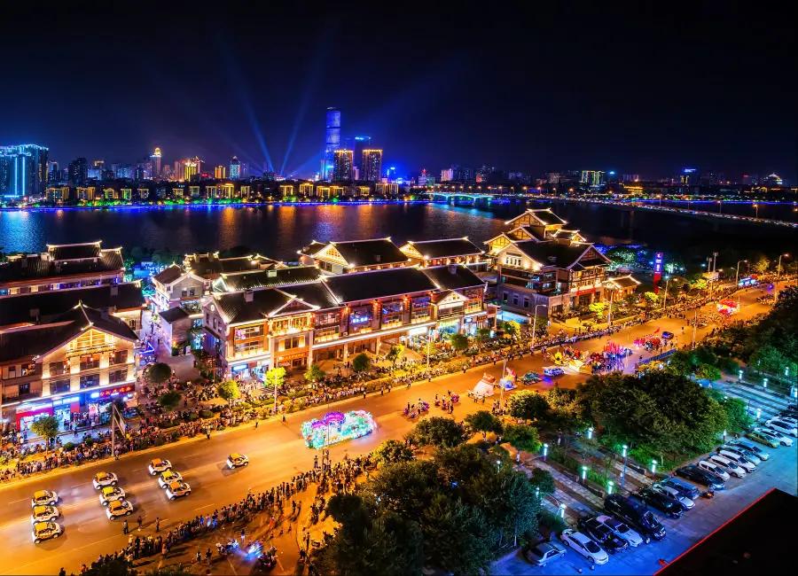 必须打卡玉林这条夜游线路越夜越精彩