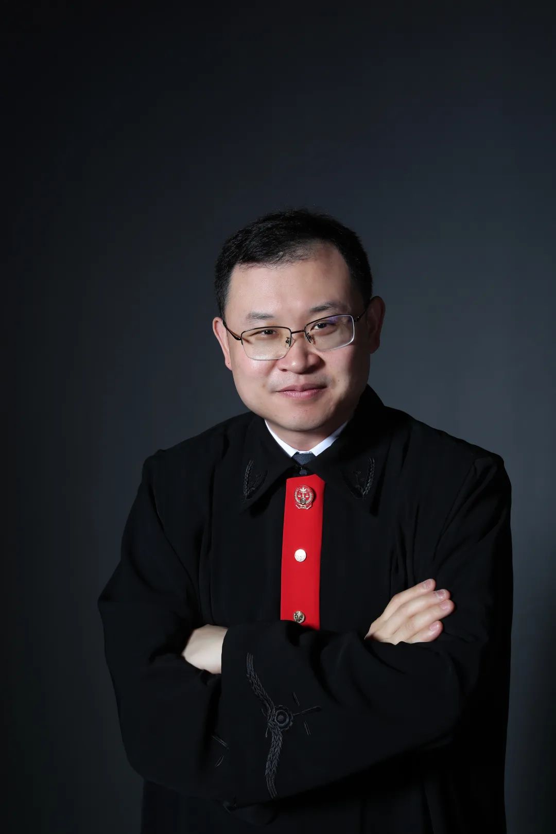 彭浩优化法治化营商环境专家