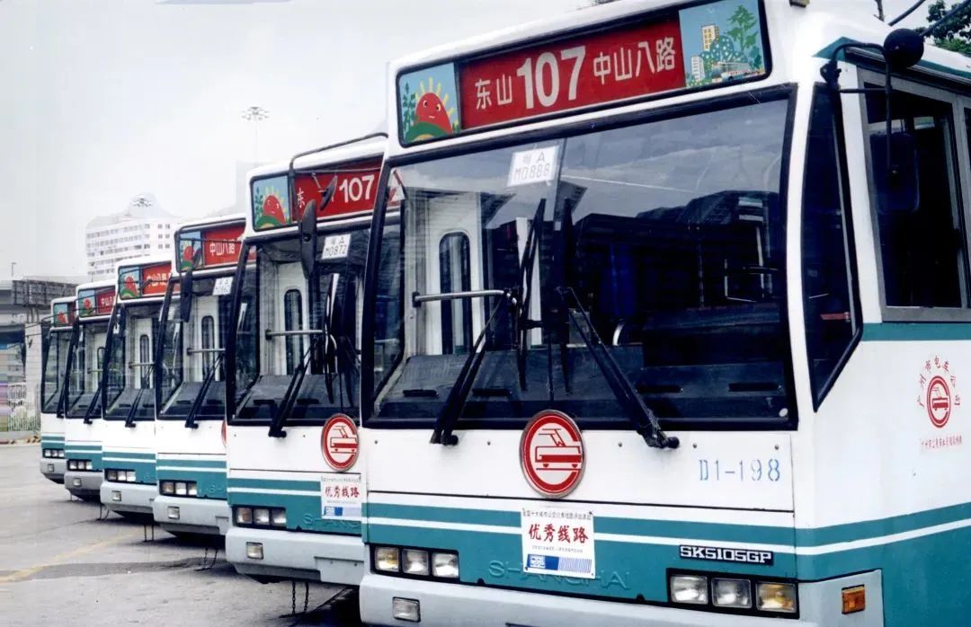 感的广州公交缩影与"骑楼""街景"成了广州公共交通的"主力军"80年代