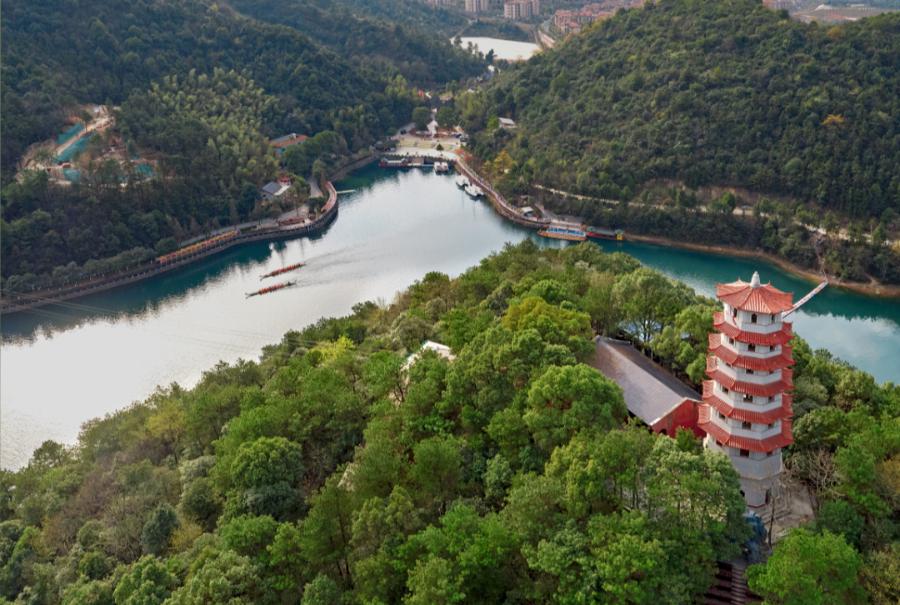 强省会有我跳马镇石燕湖村美丽蝶变绘就乡村振兴新画卷