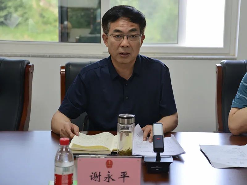 谢永平副主任在座谈中表示,区法院在保证公正司法的基础上,坚持为民