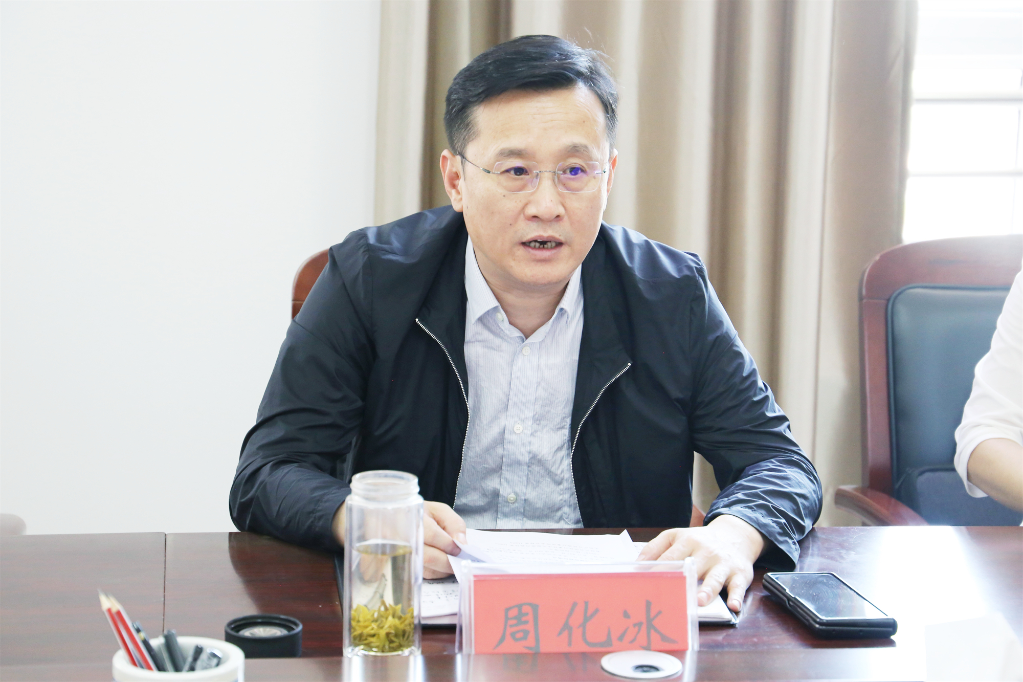 鹤壁中院党组副书记副院长周化冰一行到淇县法院调研指导工作