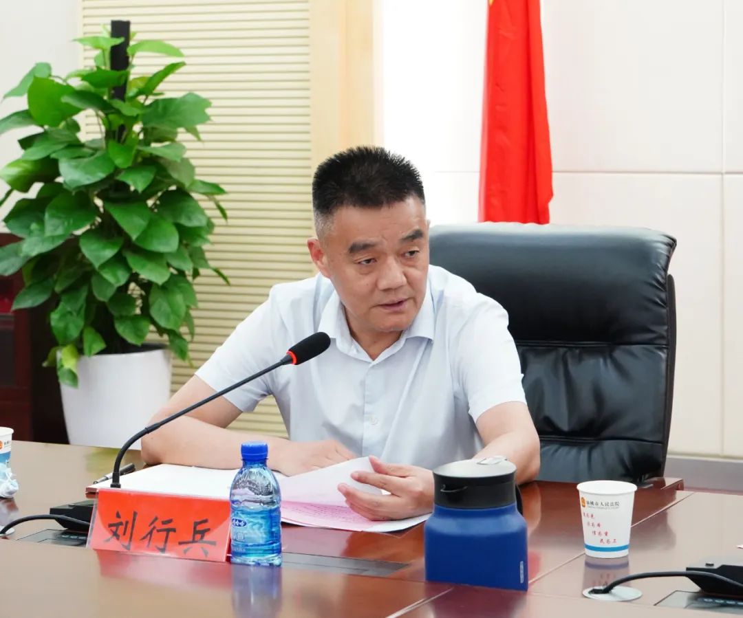 市人大常委会副主任张体强,曾伟昕,魏金花,蔡涛,李爱红,刘行兵,秘书长