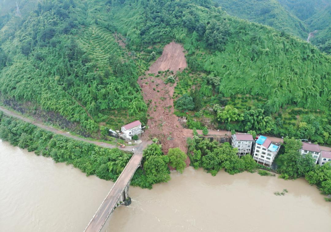 中国安能一局圆满完成湖南麻阳山体滑坡救援任务