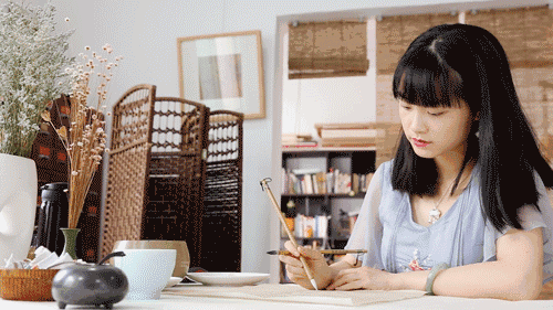 艺术发现 | 王依雅:胸藏文墨怀若谷,浮生若梦繁空录_澎湃号·湃客_澎湃新闻-The Paper