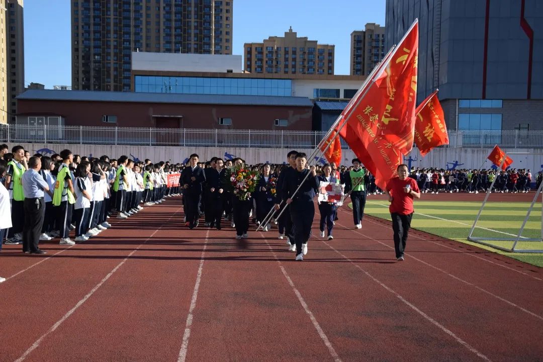 仪式感拉满张家口一中西校区万全中学这样为高三学子壮行