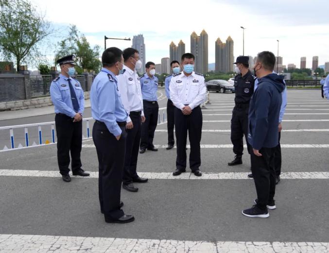 林海峰同志实地督导检查吉林市2022年高考安保工作