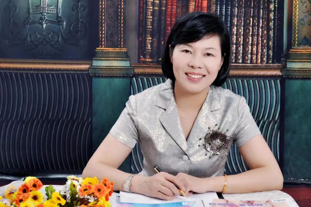 最美巾帼奋斗者江桂兰以勤劳与智慧塑造全球