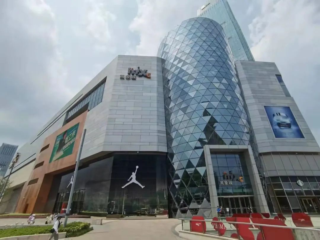 综合体,包括天鹅湖万达广场,银泰百货,合肥万象城,天鹅湖保利mall等