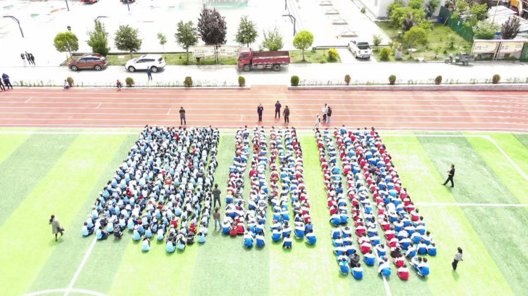 各县区动态ii加查县中学举行2022年春季防震减灾应急演练活动