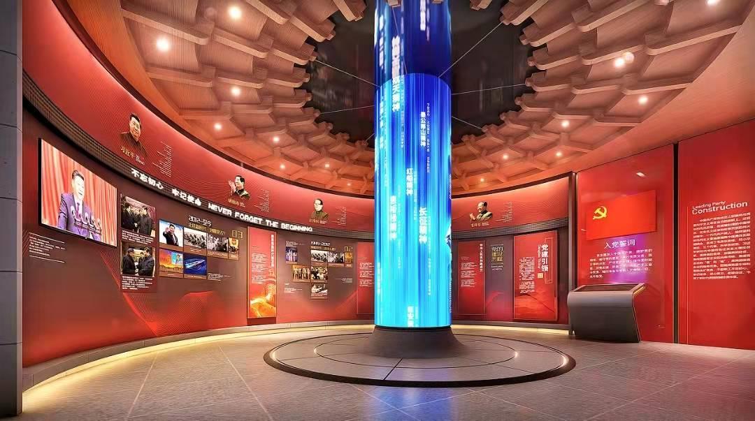 在这里,与传统的展馆不同的是,她们从事的大多都是数字展厅,也就是