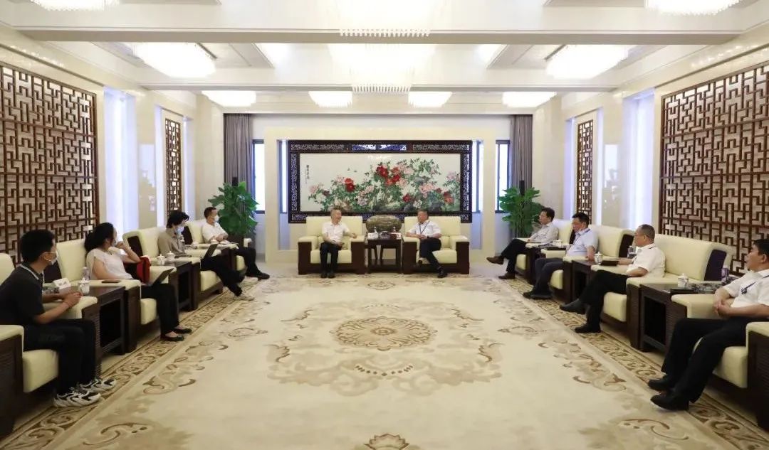 程腊春、俞新会见湖北融通高科先进材料有限公司董事长何中林_澎湃号·政务_澎湃新闻-The Paper
