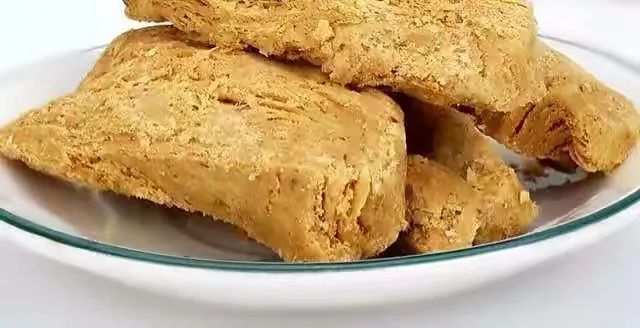 滦南县倴城镇马官寨村酥糖已有百年历史,生产酥糖已历三代.