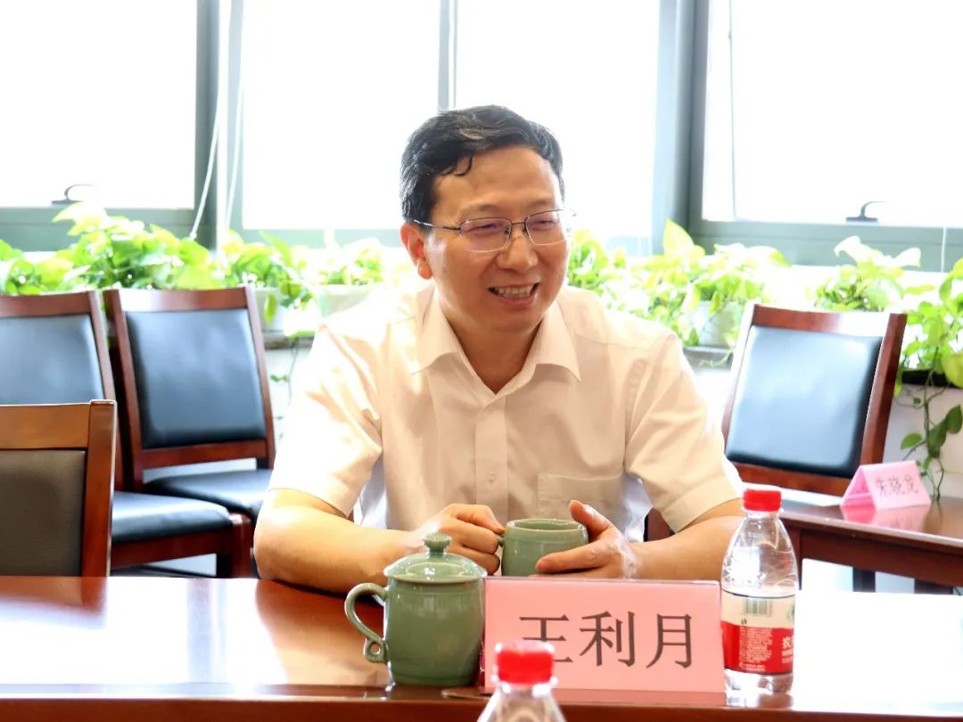 省担保集团总经理沈继荣,省国资委办公室主任贺邵兵