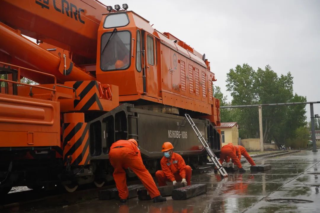 揭秘 | 这是一列连老铁路都没见过的火车