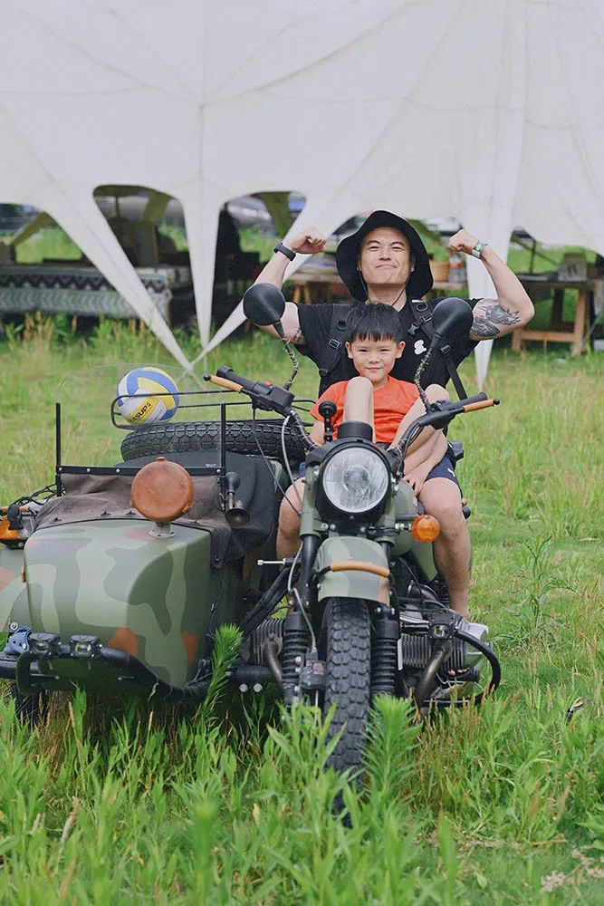 实用三招教你拍出生动有趣的父子照