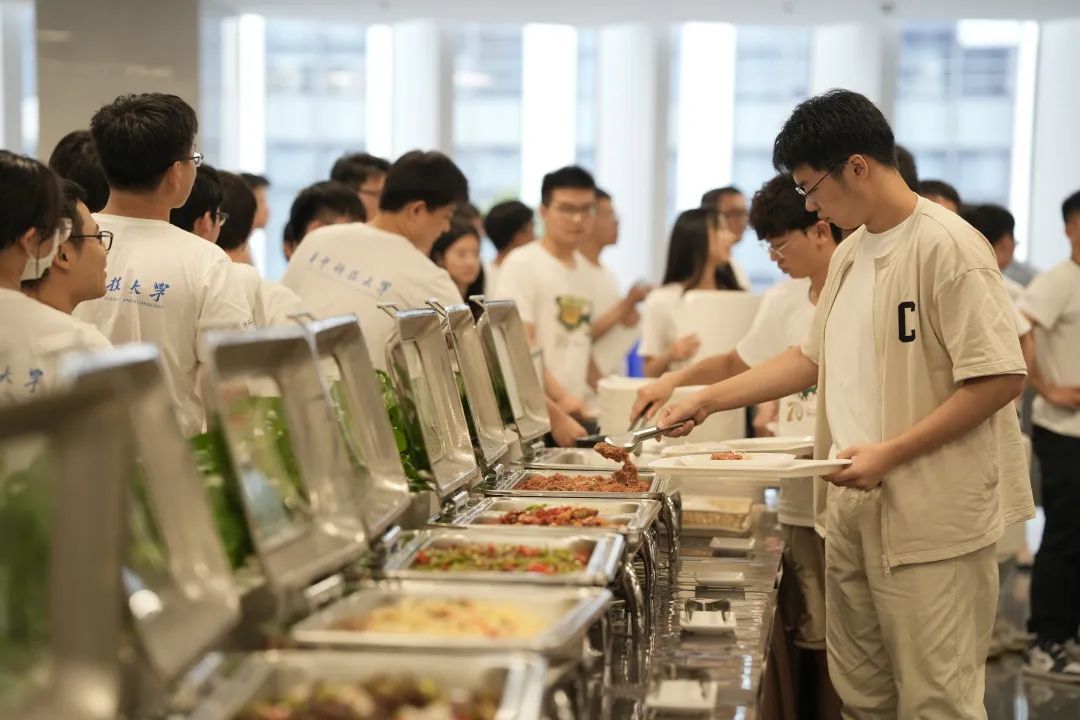 华北科技学院食堂图片