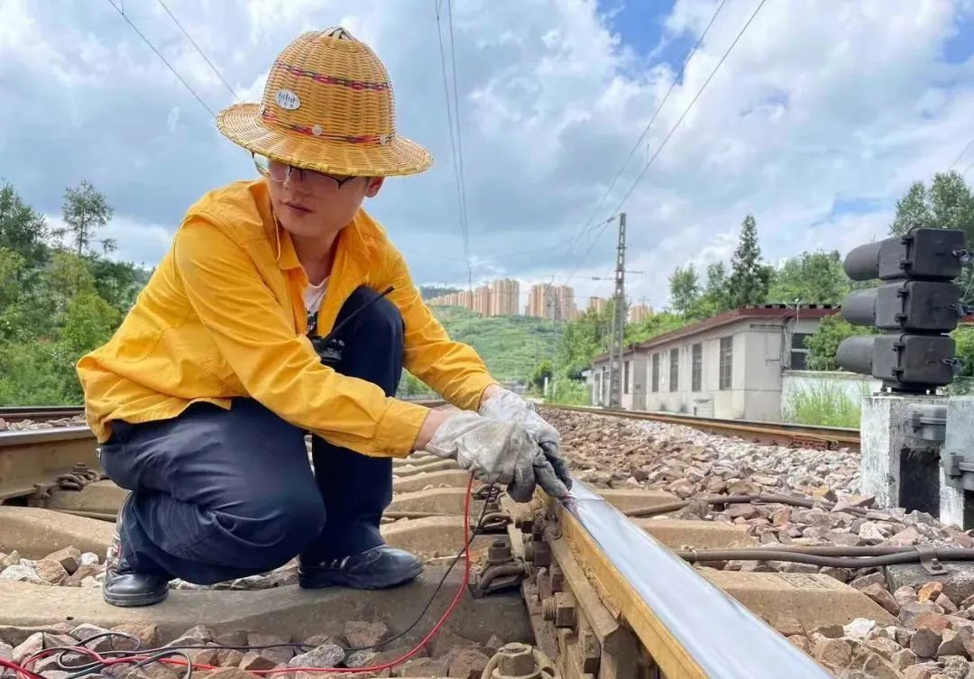 铁味科普铁路信号工肩负着哪些工作