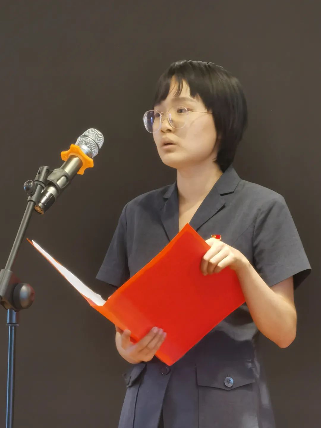 《青春向党,百年奋进,喜迎二十大》——第四党支部 李玥西宁市城中区