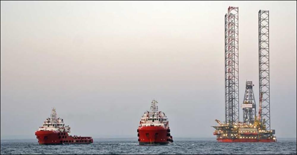 核查乌克兰击沉黑海钻井平台现场曝光