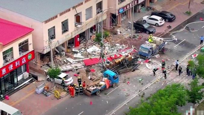 突发爆燃23人受伤其中3人重度烧伤