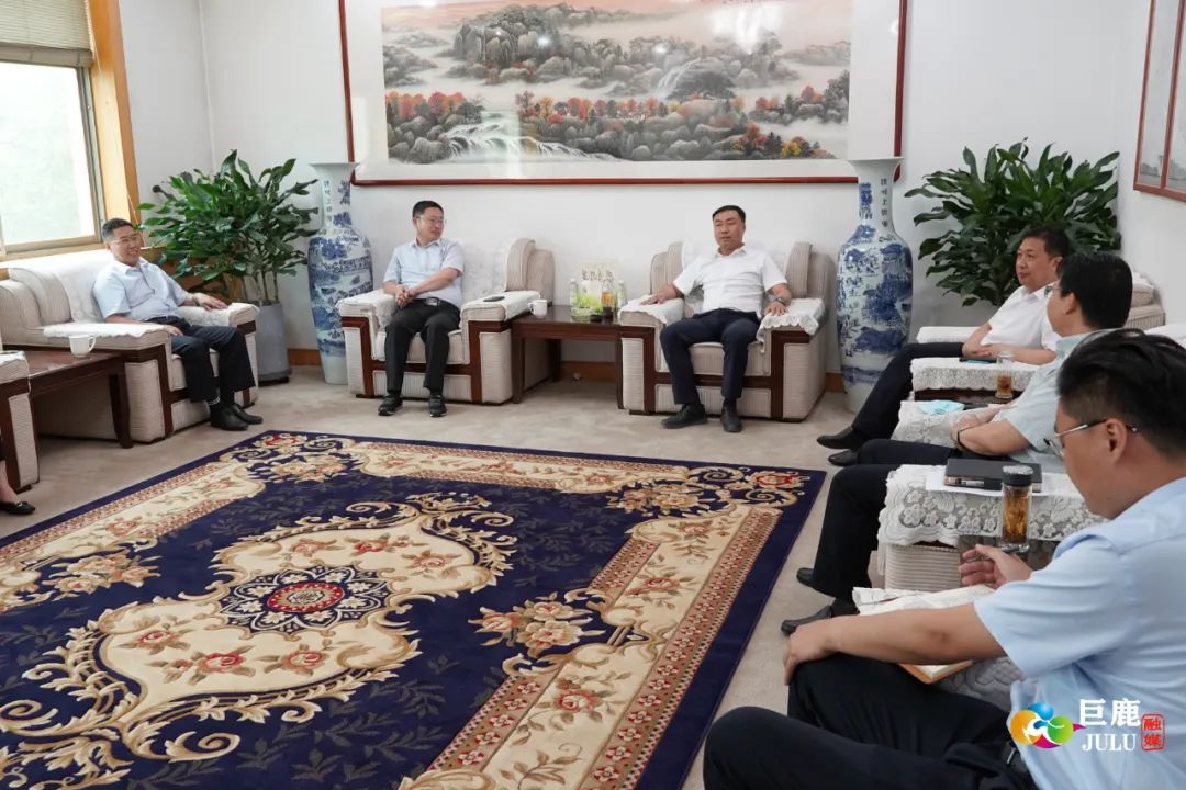 河北银行邢台分行行长王玉杰,纪委书记吴英林,副行长杨静等来我县考察