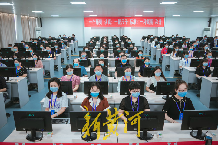 实探2022济南中考阅卷现场全面背靠背双评阅卷已过六成