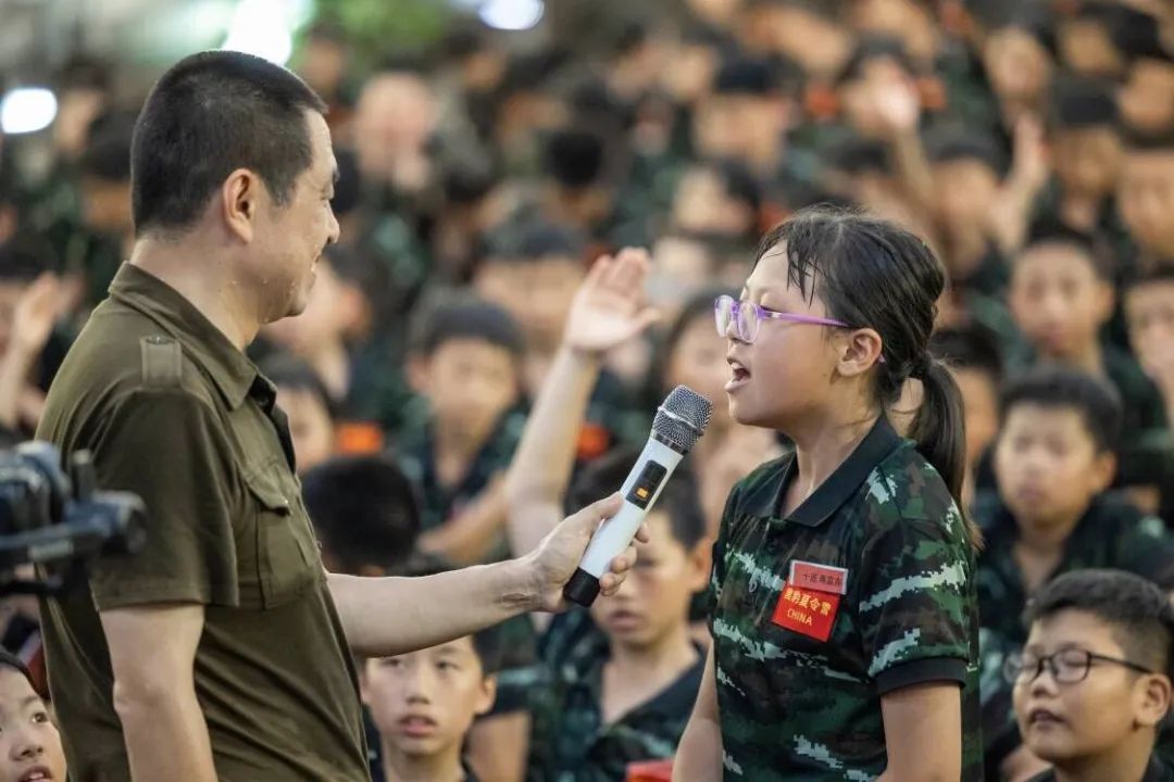 孩子暑假如何安排特训军事夏令营活动等你来报名