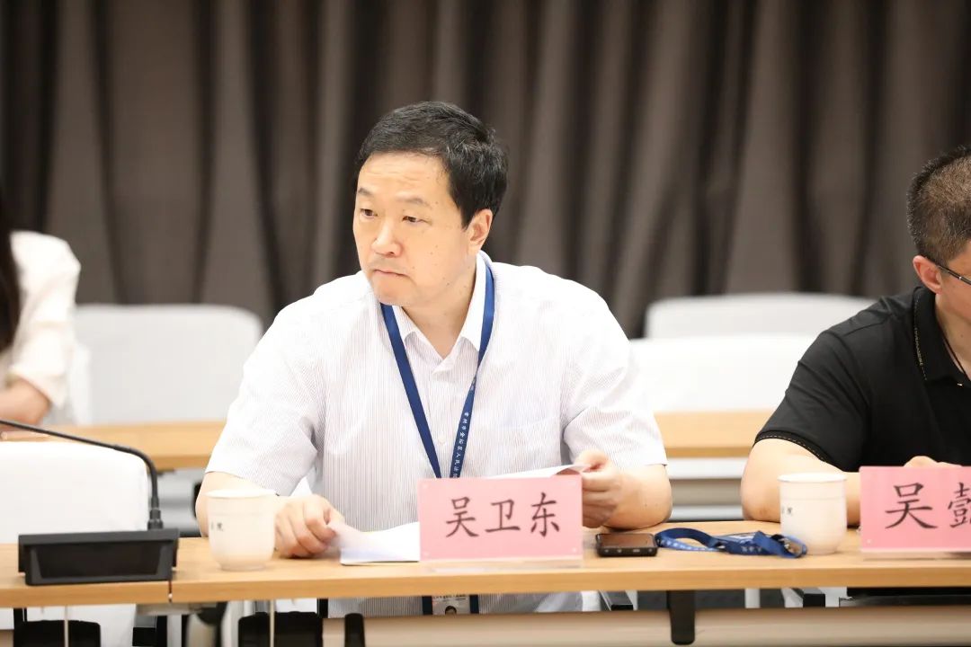 吴志高等20余名人大代表出席庭前会议,金坛法院党组成员,副院长吴卫东