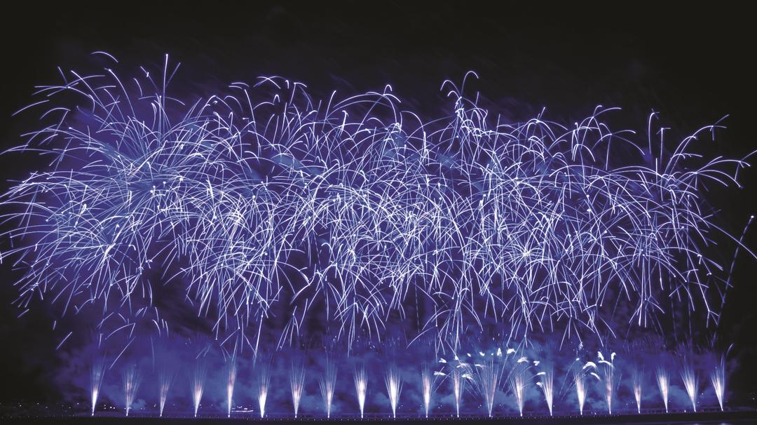 多层次立体展现组合烟花,特效烟花编