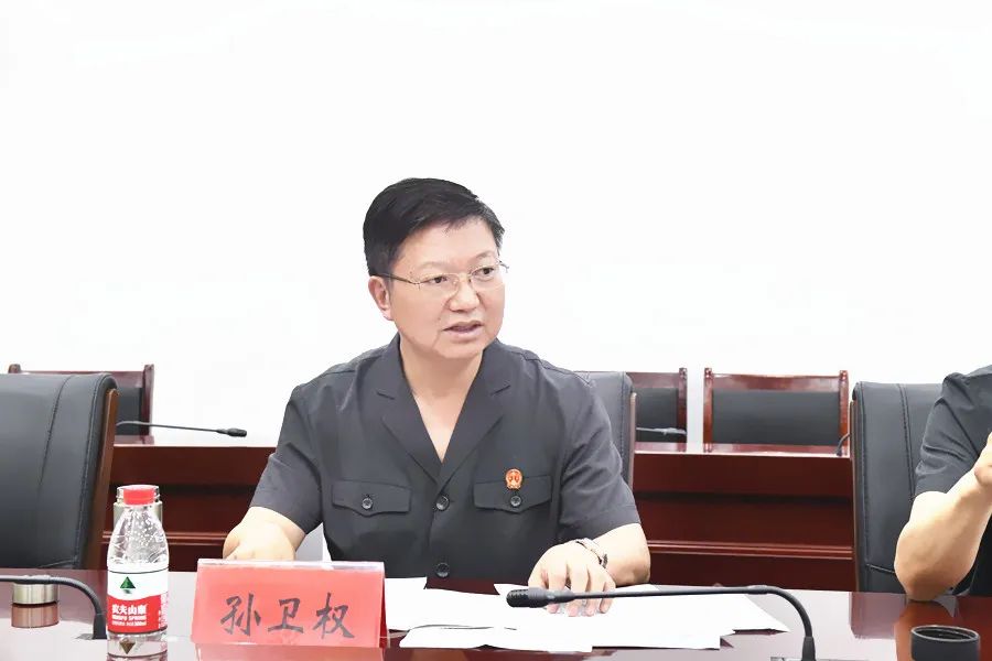 孙卫权参与座谈原标题《盐城中院党组成员,审委会专职委员詹荣安一行