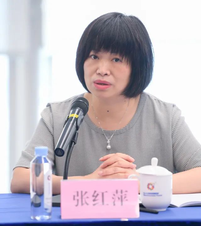 院长张红萍, 农工党平阳县委会副主委,平阳中学语文教研组组长万晓萍