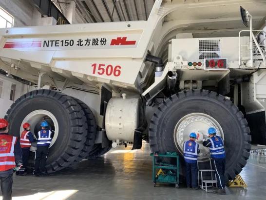 矿车"医生":用好"绣花功" 聚力促生产